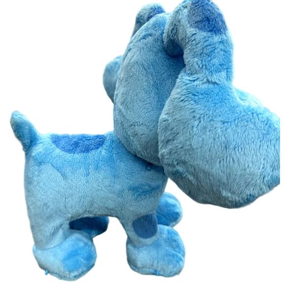 Blue's Clue's ,Dancing Blue, Noise and Singing, Animated, Ears Move Also - Picture 6 of 6